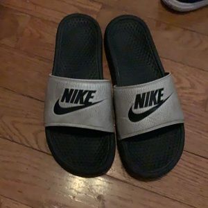 Nike slides